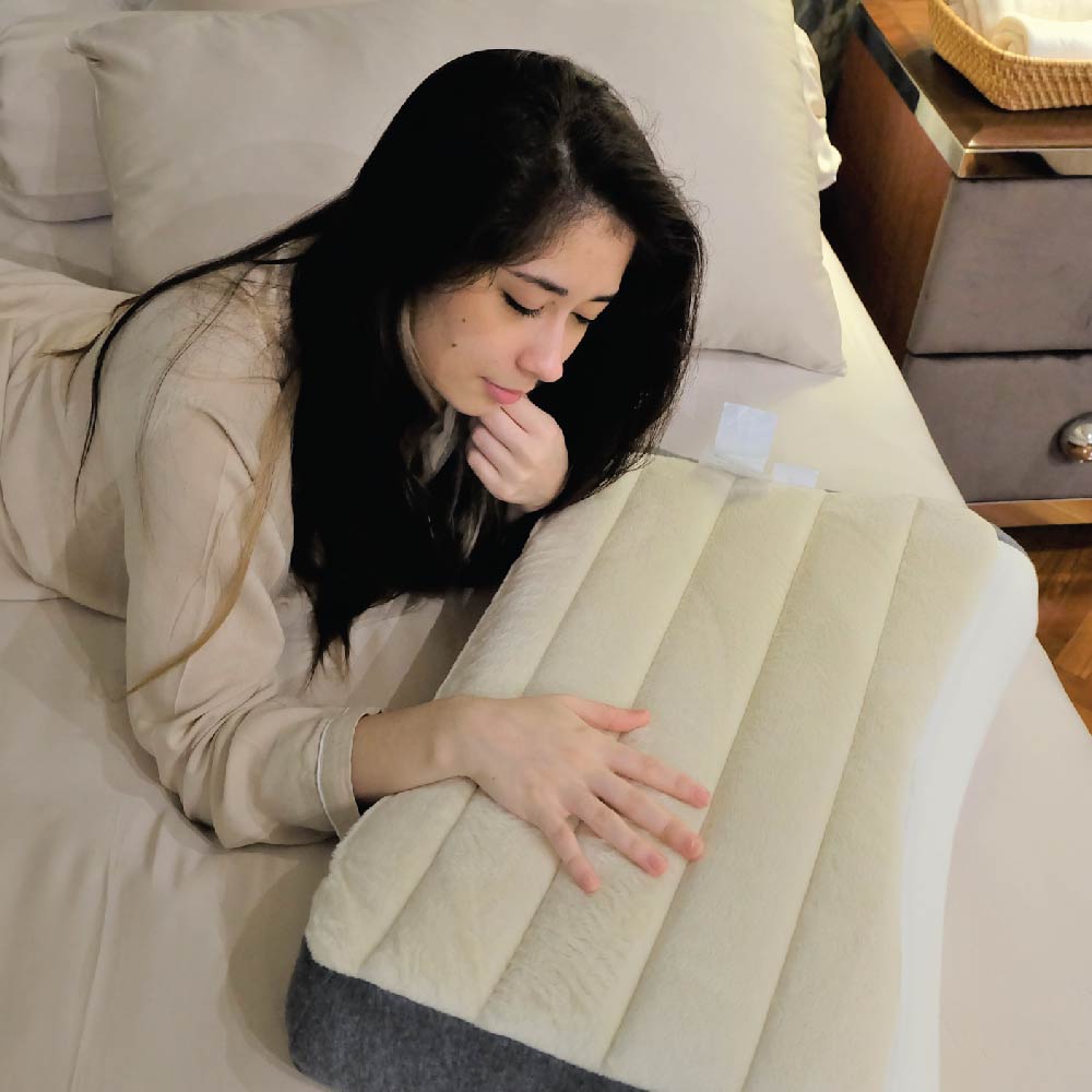Multi-functional Getha 3D Auto Latex Pillow